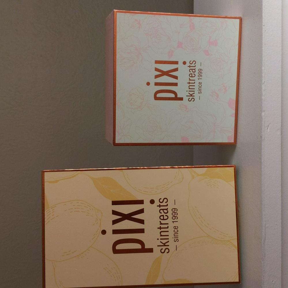 Pixi Beauty  Skintreats Skincare PR Packages